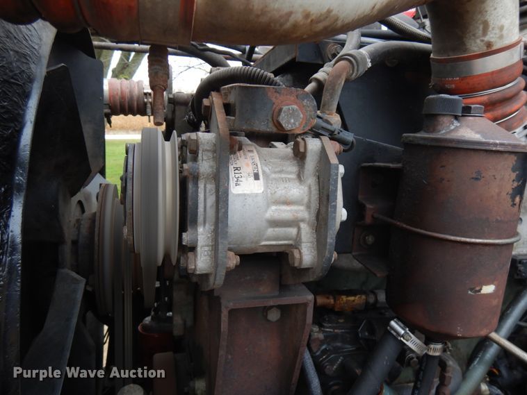 image for item JS9539 1997 Peterbilt 378  semi truck