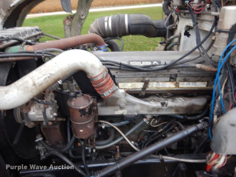 image for item JS9539 1997 Peterbilt 378  semi truck