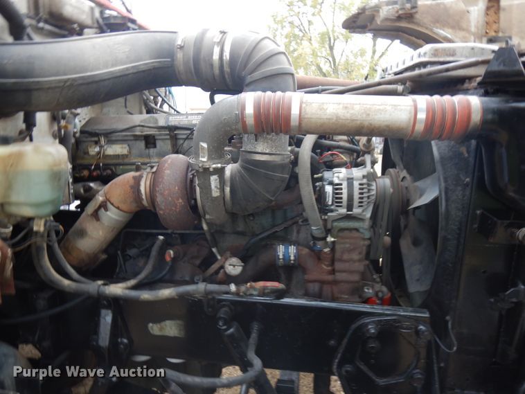 image for item JS9539 1997 Peterbilt 378  semi truck