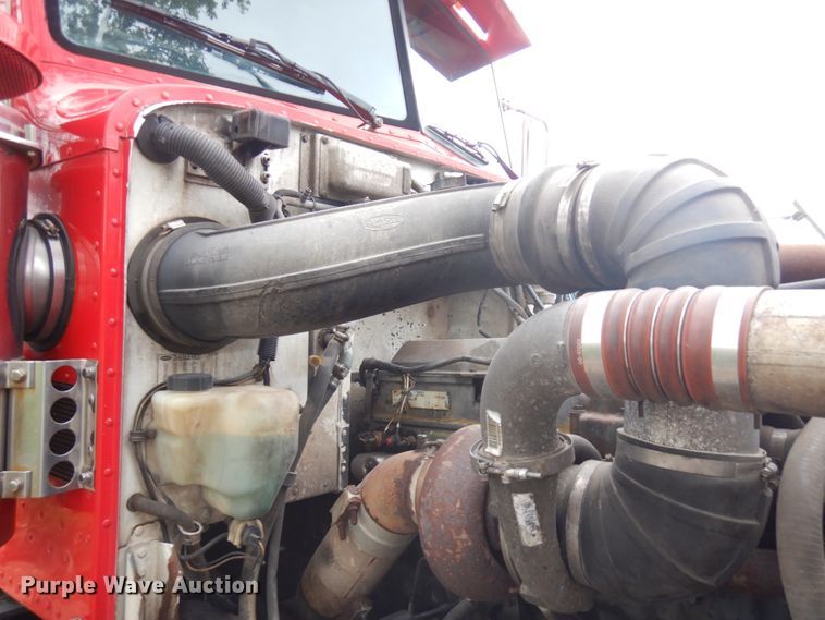 image for item JS9539 1997 Peterbilt 378  semi truck