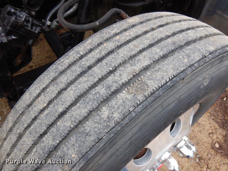 image for item JS9539 1997 Peterbilt 378  semi truck