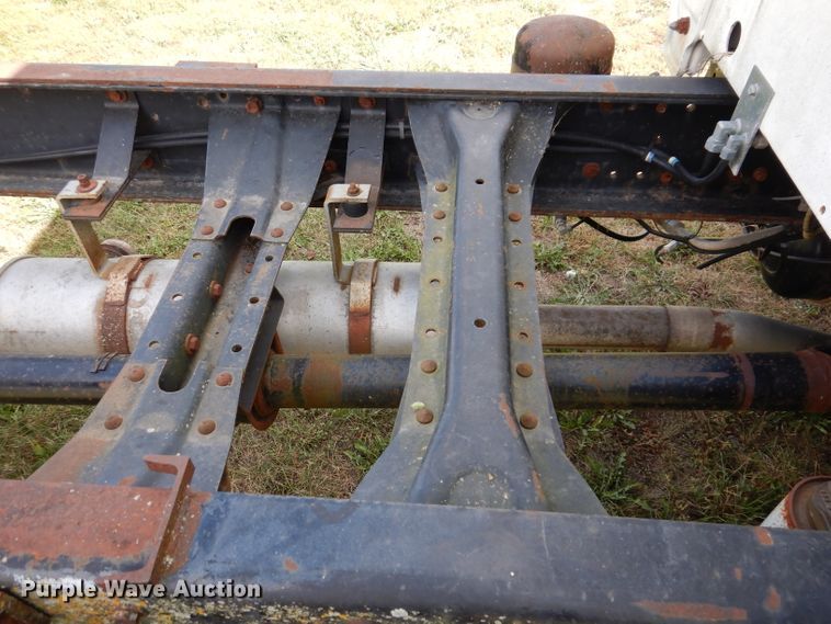 image for item KA9373 1998 Mack CS300P  truck cab and chassis