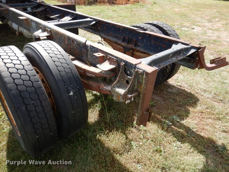 image for item KA9373 1998 Mack CS300P  truck cab and chassis