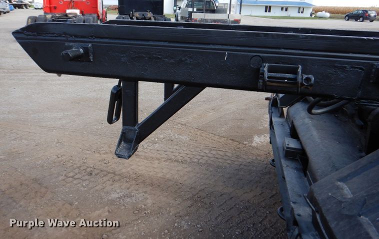 image for item KA9374 1998 Mack RD600  roll-off container truck