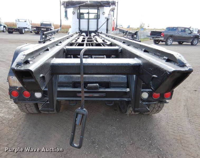 image for item KA9374 1998 Mack RD600  roll-off container truck