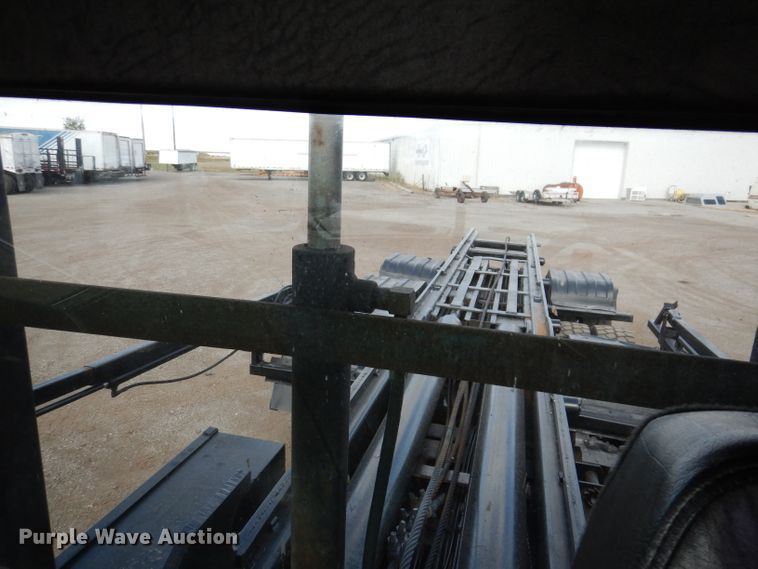 image for item KA9374 1998 Mack RD600  roll-off container truck