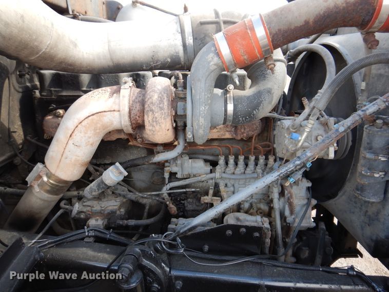 image for item KA9374 1998 Mack RD600  roll-off container truck