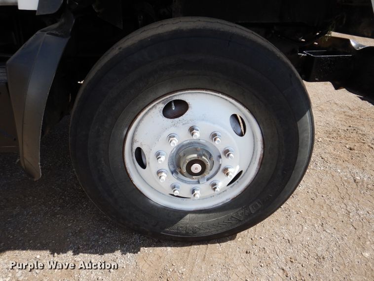 image for item KA9374 1998 Mack RD600  roll-off container truck