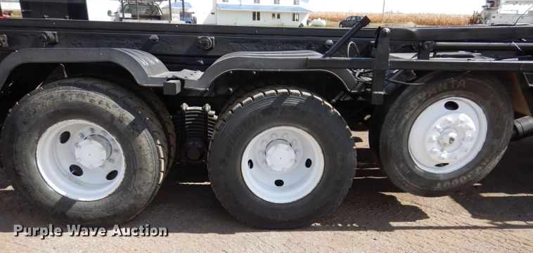 image for item KA9374 1998 Mack RD600  roll-off container truck