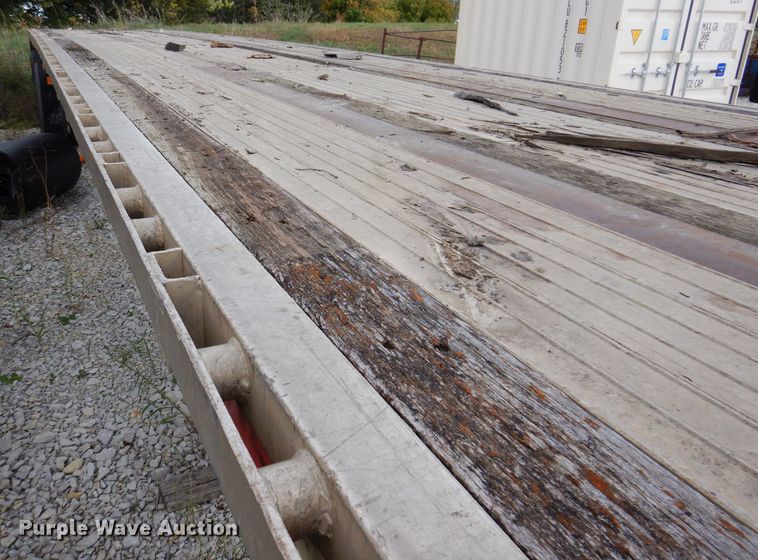 image for item KA9491 1988 Wilson Road Brute  flatbed trailer