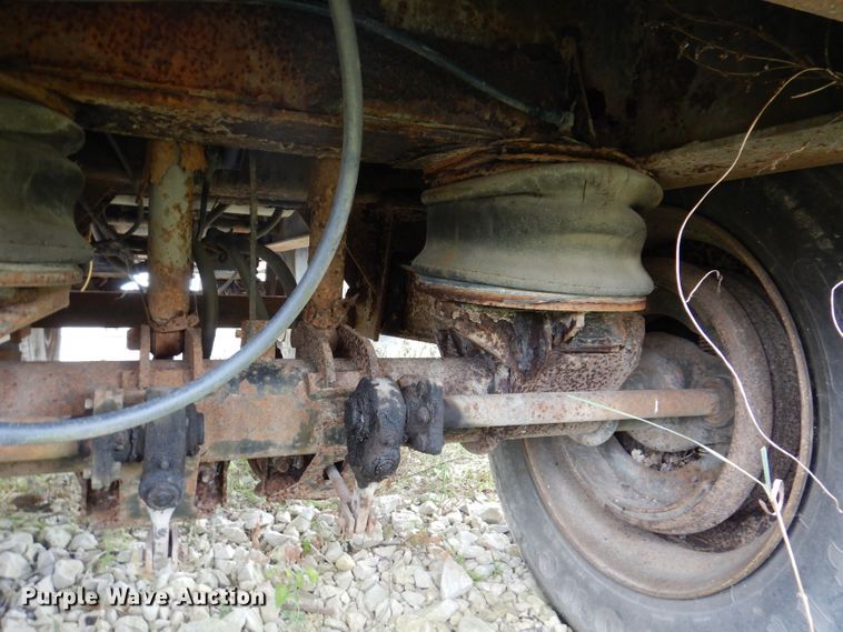 image for item KA9491 1988 Wilson Road Brute  flatbed trailer