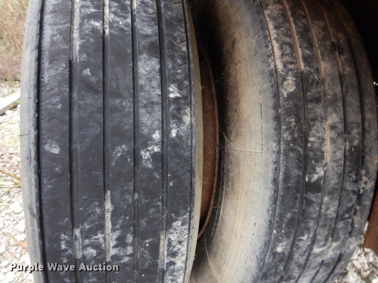 image for item KA9491 1988 Wilson Road Brute  flatbed trailer