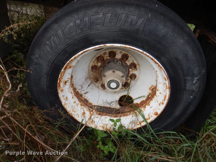 image for item KA9491 1988 Wilson Road Brute  flatbed trailer