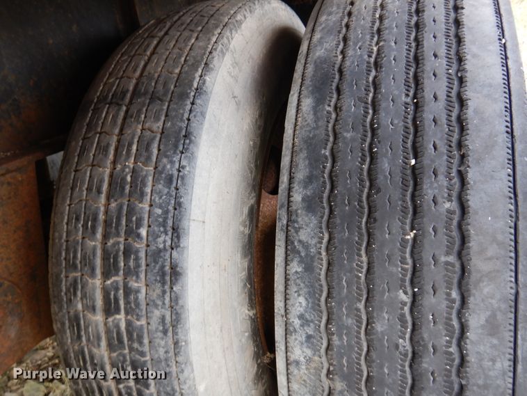 image for item KA9491 1988 Wilson Road Brute  flatbed trailer