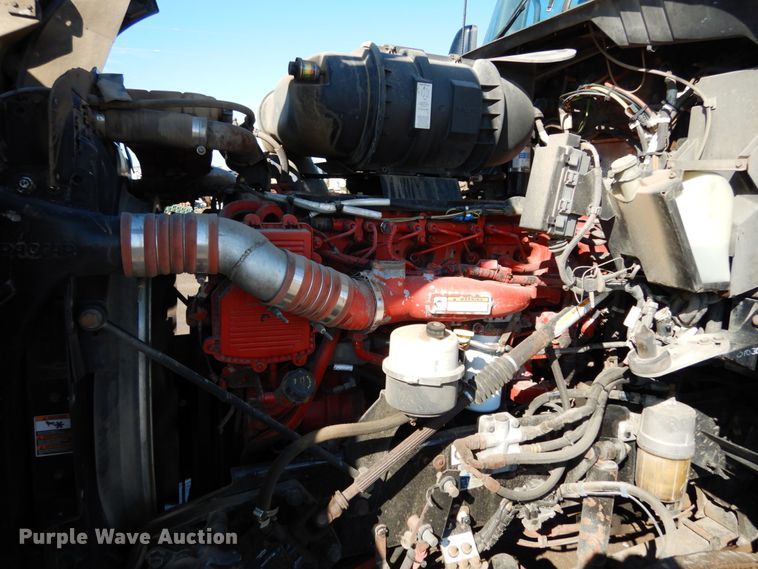 image for item KI9468 2012 Kenworth T660  semi truck