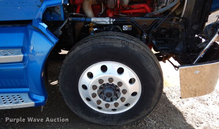 image for item KI9469 2012 Kenworth T660  semi truck