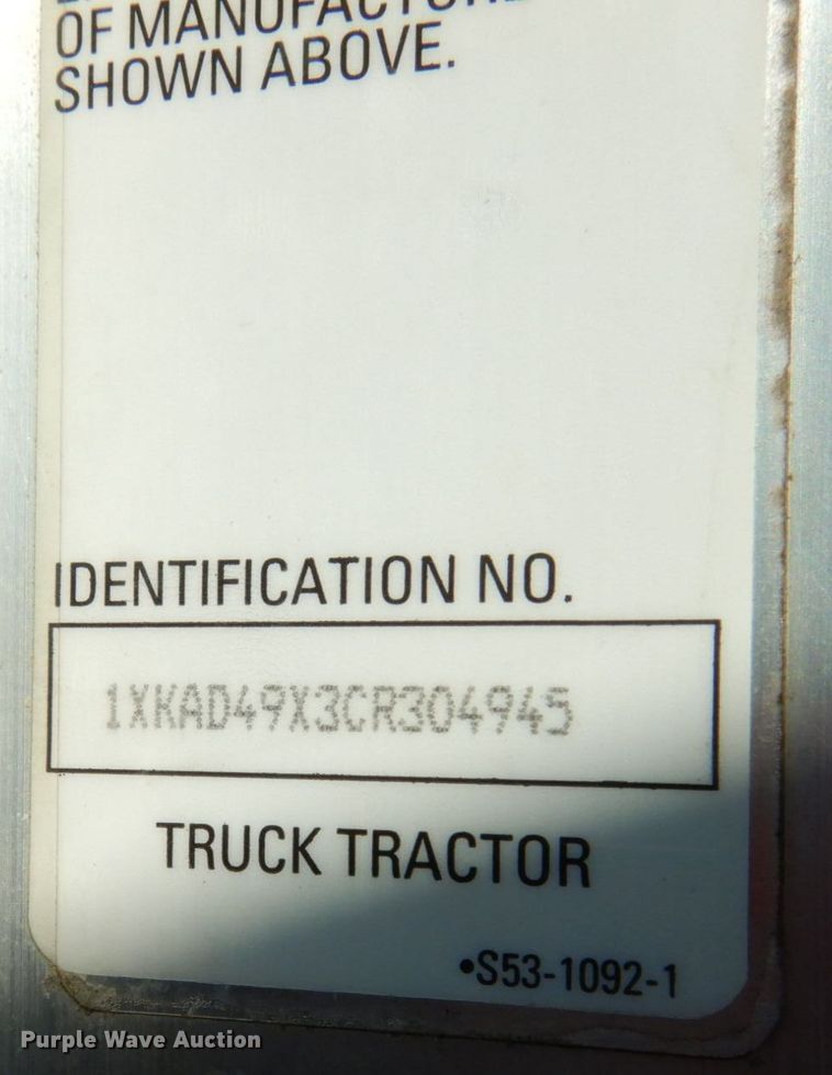 image for item KI9469 2012 Kenworth T660  semi truck