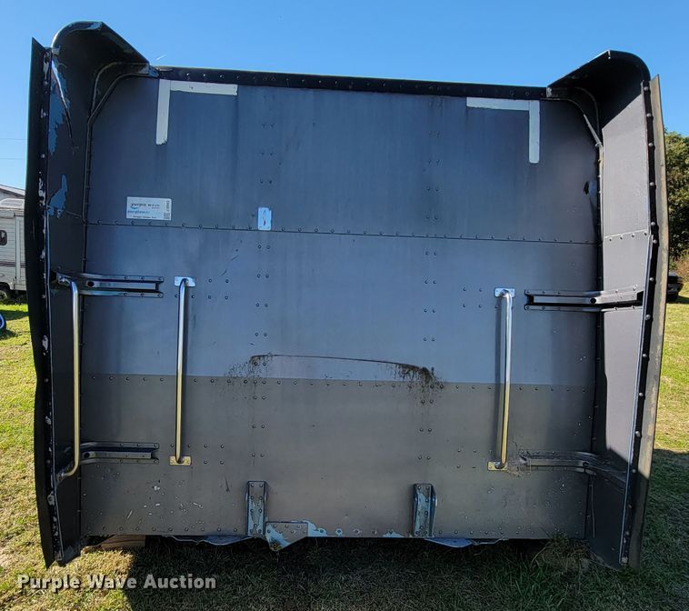 image for item KQ9127 Sleeper cab