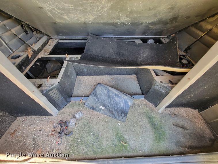 image for item KQ9127 Sleeper cab