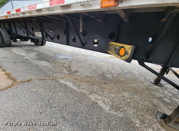 image for item KQ9149 2005 Transcraft  flatbed trailer