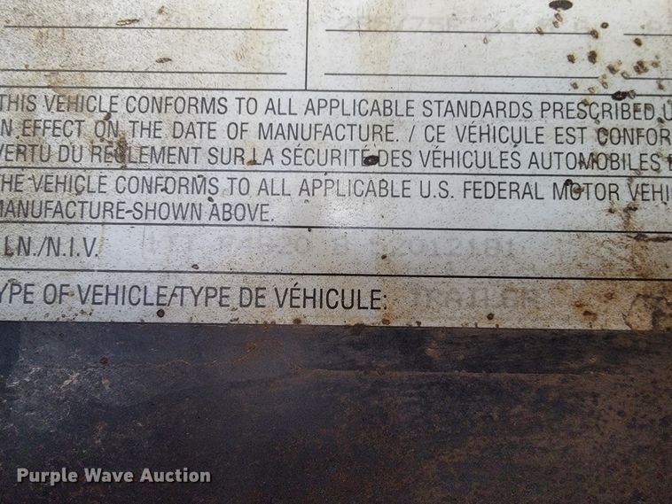 image for item KQ9149 2005 Transcraft  flatbed trailer