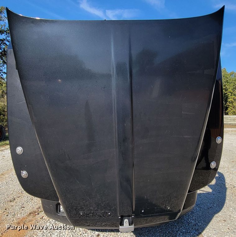 image for item KQ9189 2005 Kenworth T600  semi truck