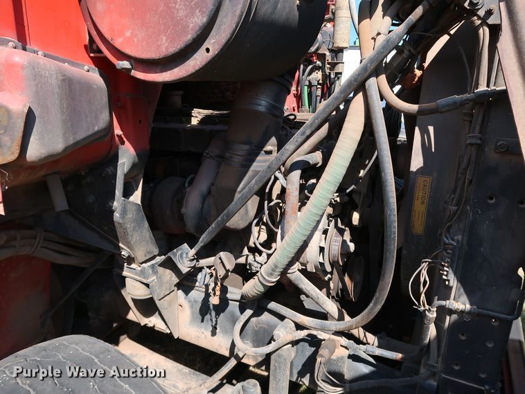 image for item KQ9754 1987 Vovlo White WCS  semi truck