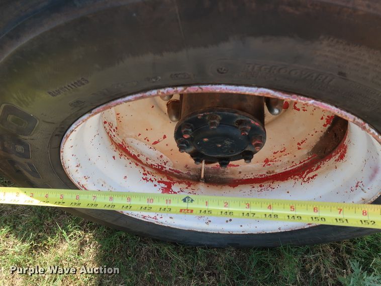 image for item KQ9754 1987 Vovlo White WCS  semi truck