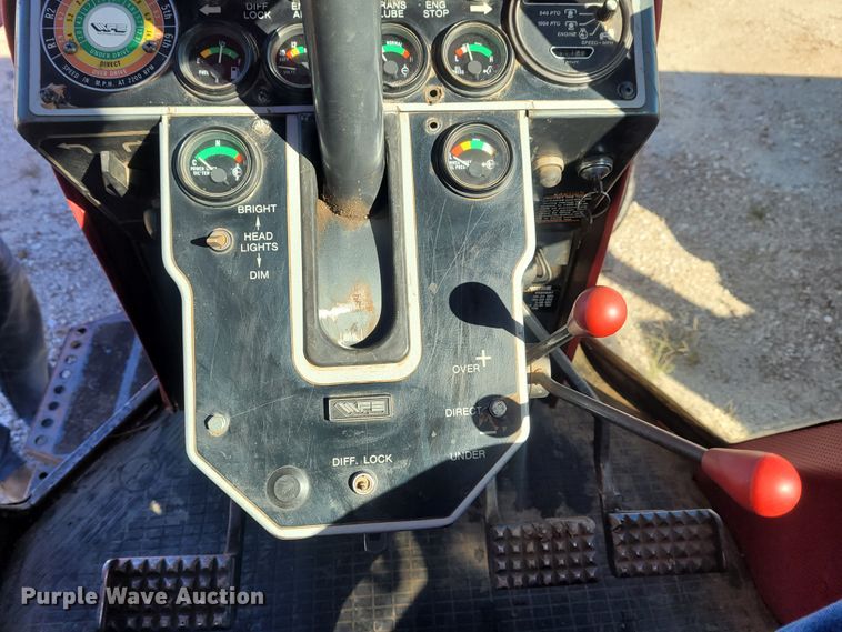 image for item BY9460 1987 White 2-155 Field Boss  tractor