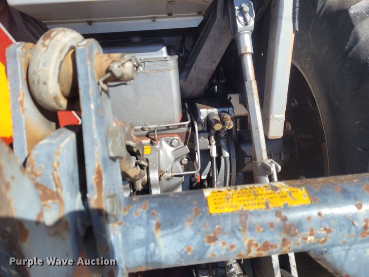 image for item BY9460 1987 White 2-155 Field Boss  tractor