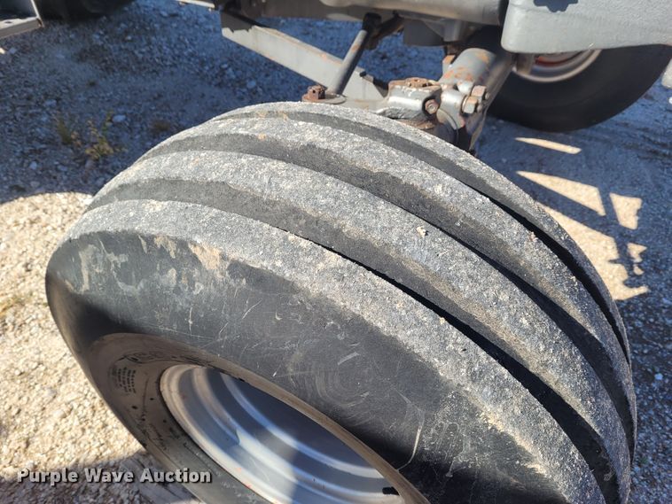 image for item BY9460 1987 White 2-155 Field Boss  tractor