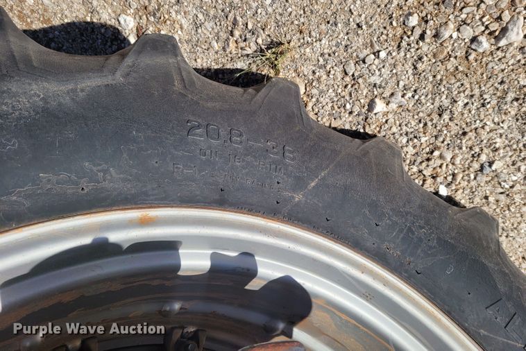 image for item BY9460 1987 White 2-155 Field Boss  tractor