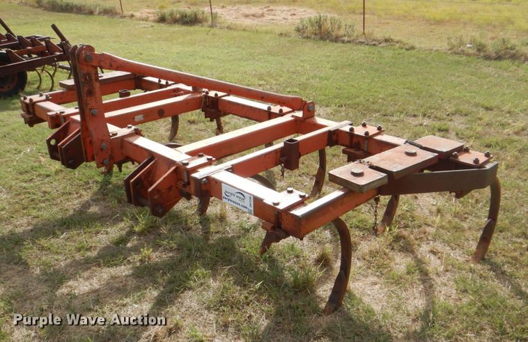 image for item DH7299 Bush Hog 23D  chisel