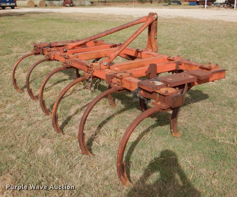 image for item DH7299 Bush Hog 23D  chisel