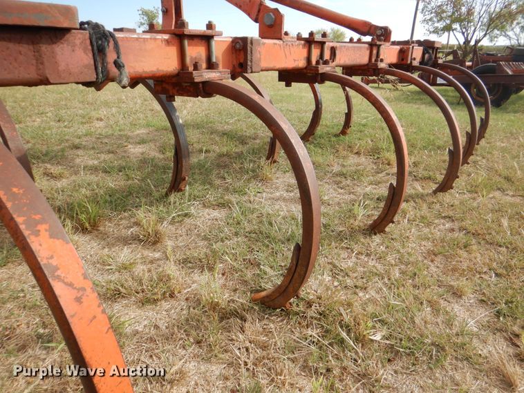 image for item DH7299 Bush Hog 23D  chisel