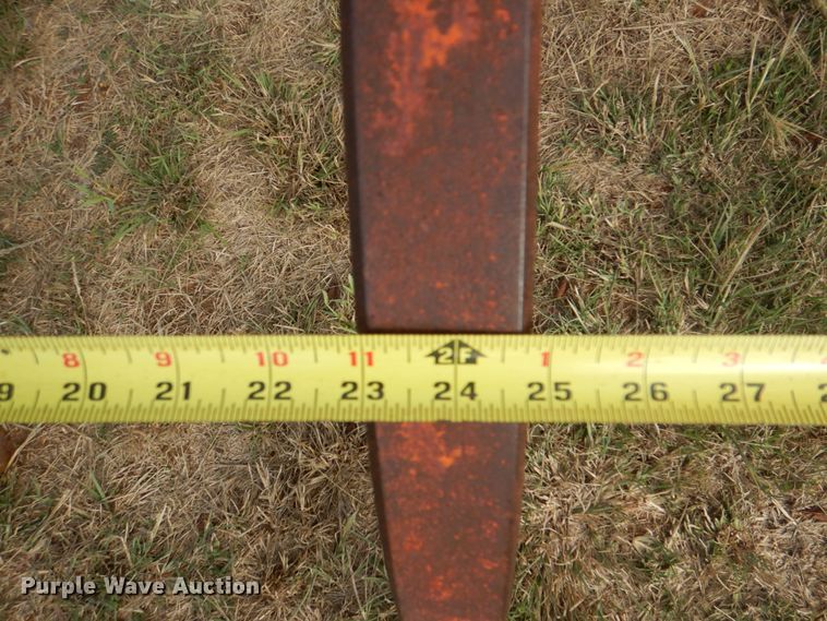 image for item DH7299 Bush Hog 23D  chisel