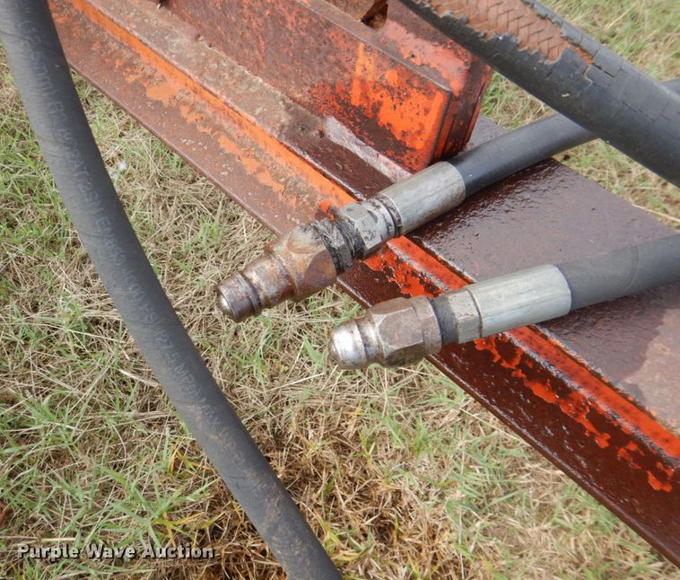 image for item DH7300 Case  chisel