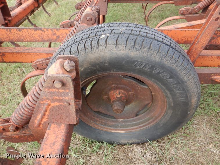 image for item DH7300 Case  chisel