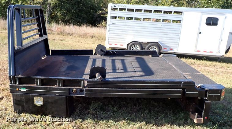 image for item DI5777 Butler  hydraulic bale bed
