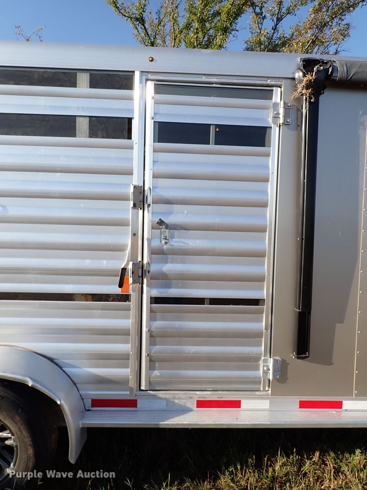 image for item DI5779 2019 Exiss STC6824LQ  livestock trailer