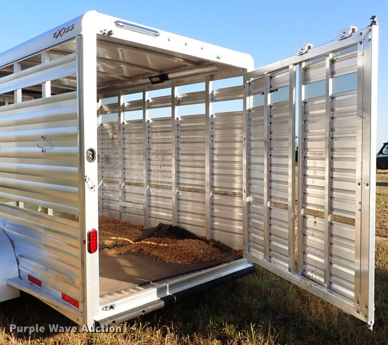 image for item DI5779 2019 Exiss STC6824LQ  livestock trailer