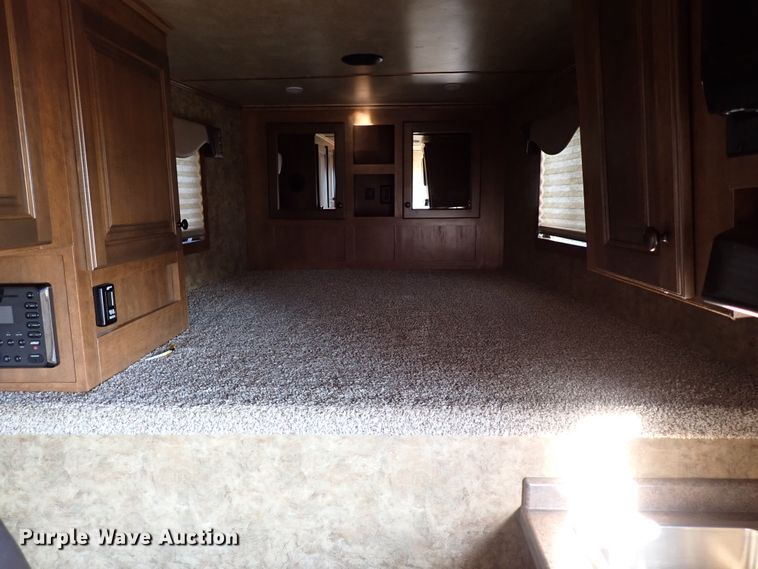 image for item DI5779 2019 Exiss STC6824LQ  livestock trailer