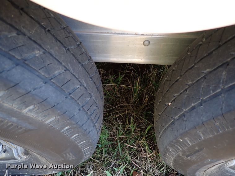 image for item DI5779 2019 Exiss STC6824LQ  livestock trailer