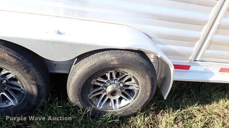 image for item DI5779 2019 Exiss STC6824LQ  livestock trailer