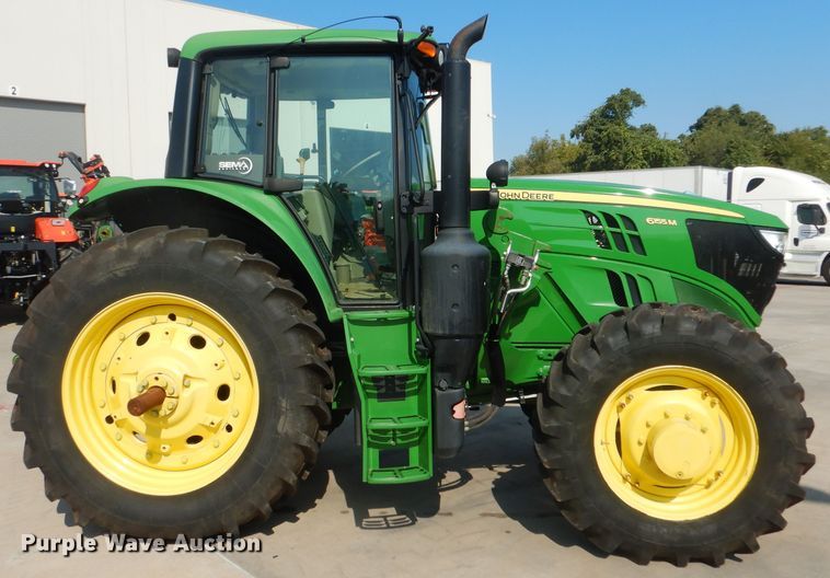 image for item DJ0554 2016 John Deere 6155M  MFWD tractor