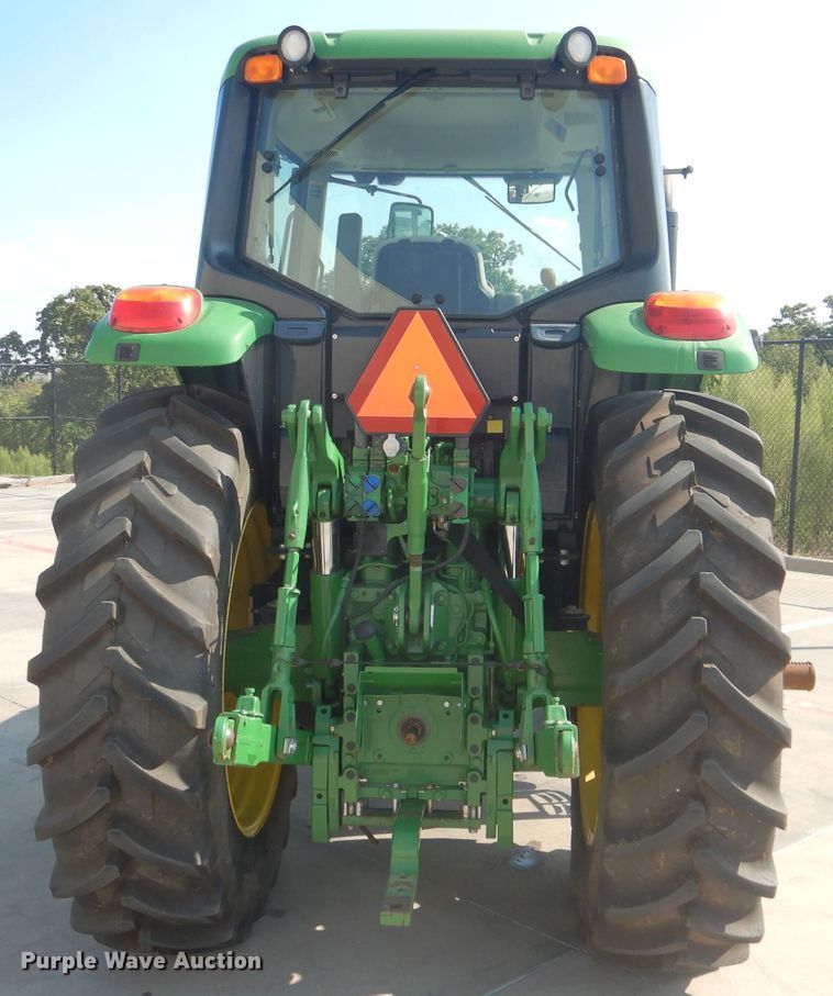 image for item DJ0554 2016 John Deere 6155M  MFWD tractor