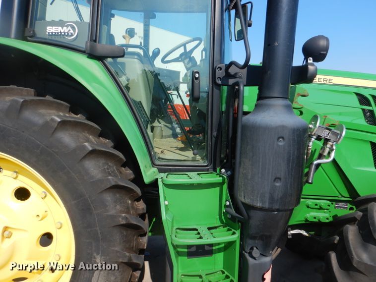 image for item DJ0554 2016 John Deere 6155M  MFWD tractor