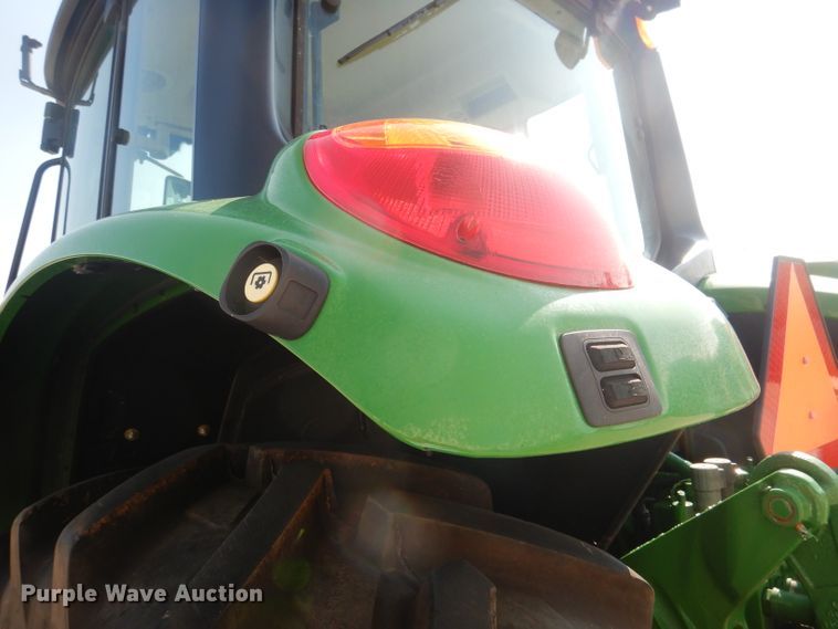 image for item DJ0554 2016 John Deere 6155M  MFWD tractor