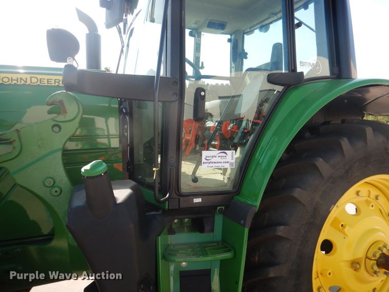 image for item DJ0554 2016 John Deere 6155M  MFWD tractor