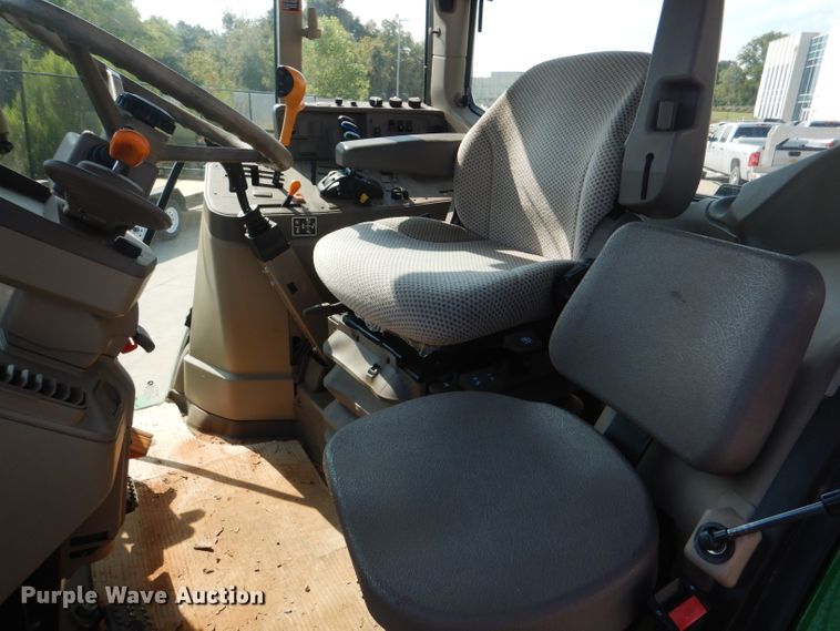 image for item DJ0554 2016 John Deere 6155M  MFWD tractor